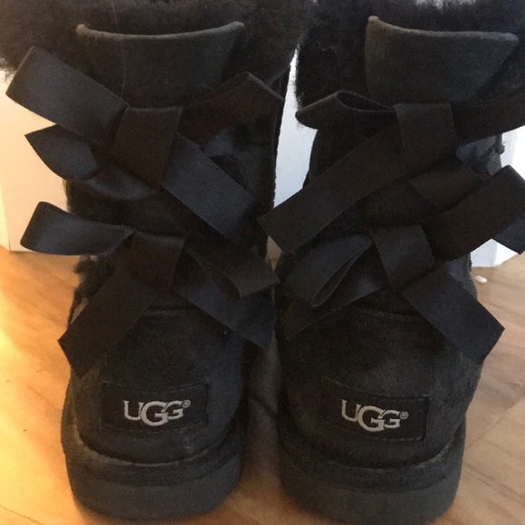 UGG Other - Girls Black Bailey Uggs